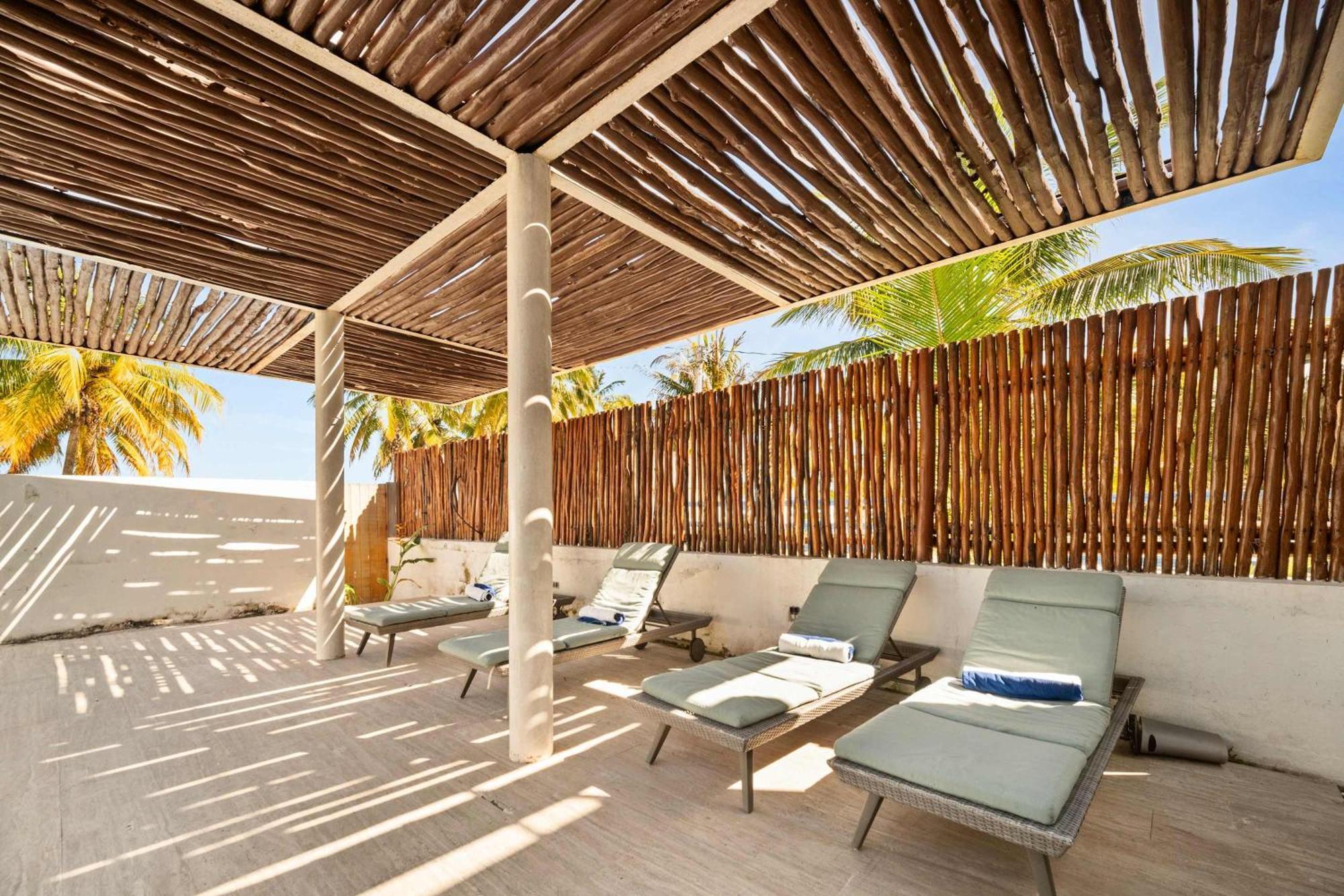 Beachfront Coco Modern Designer House By Peninsula Stays San Crisanto Buitenkant foto